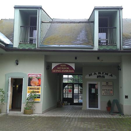 Penzion Marina Pri Slovenskej Restauracii Брезно Экстерьер фото