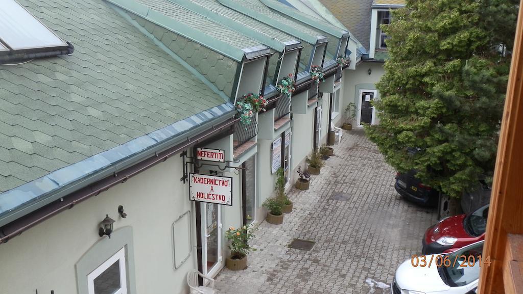 Penzion Marina Pri Slovenskej Restauracii Брезно Номер фото